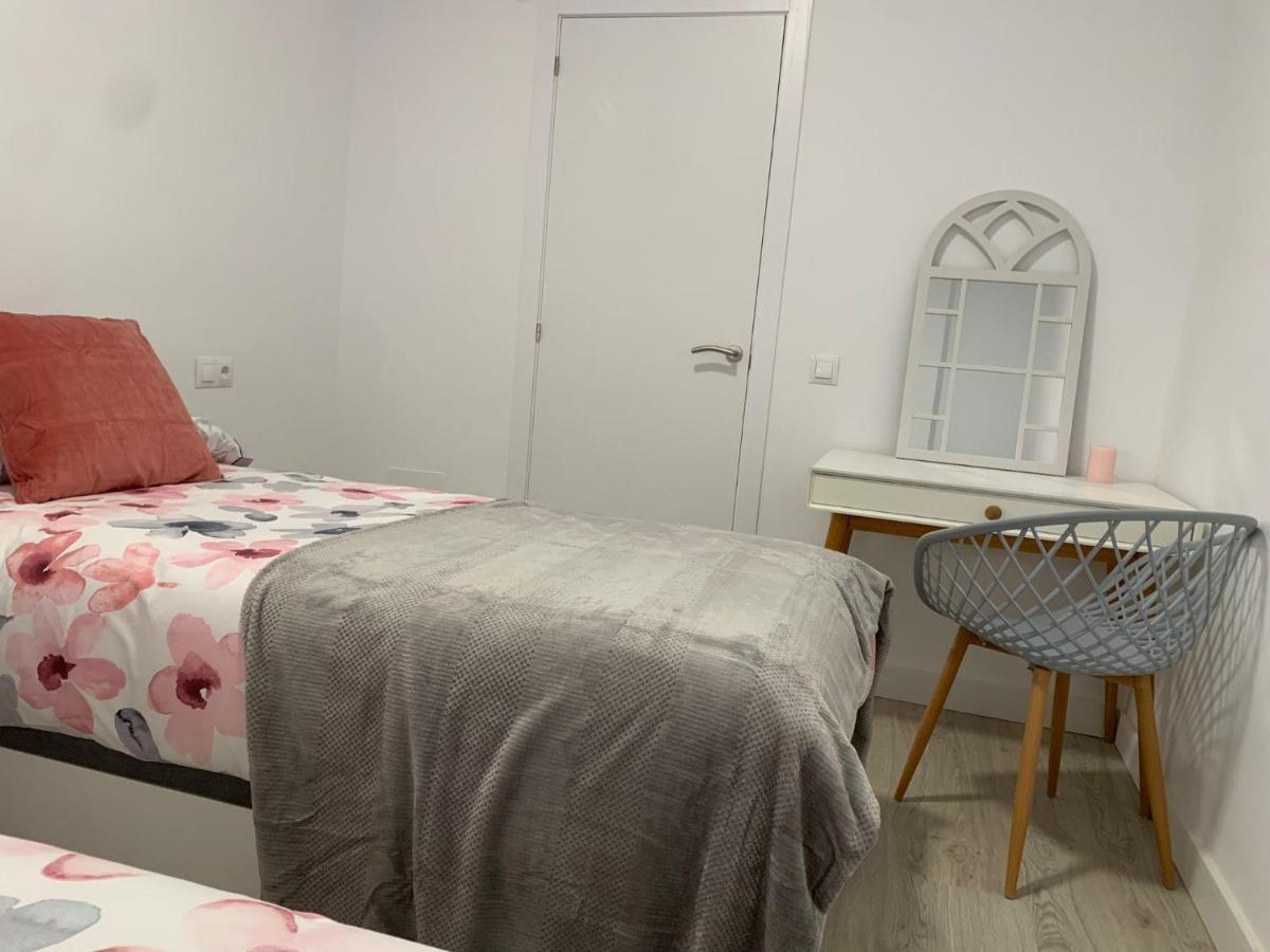 Apartamento—Centro Parking Gratis Grupos Малага Екстер'єр фото