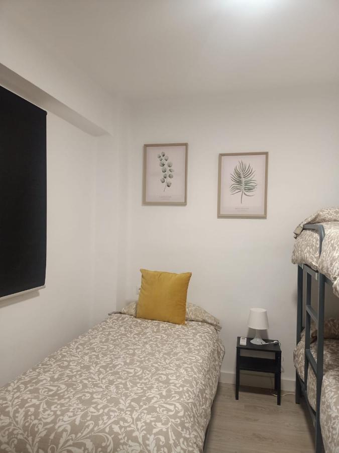 Apartamento—Centro Parking Gratis Grupos Малага Екстер'єр фото