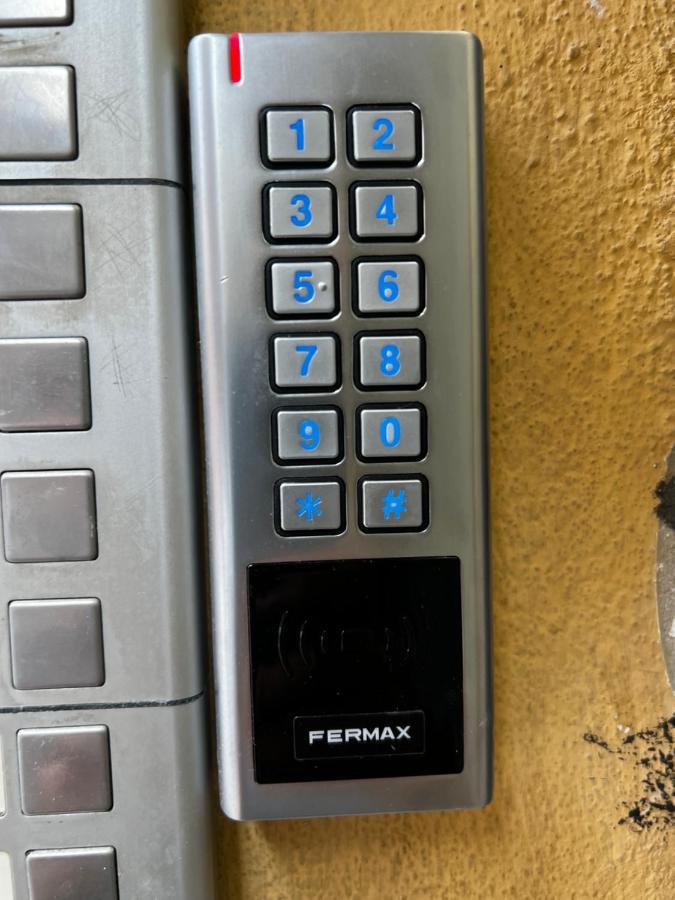 Apartamento—Centro Parking Gratis Grupos Малага Екстер'єр фото