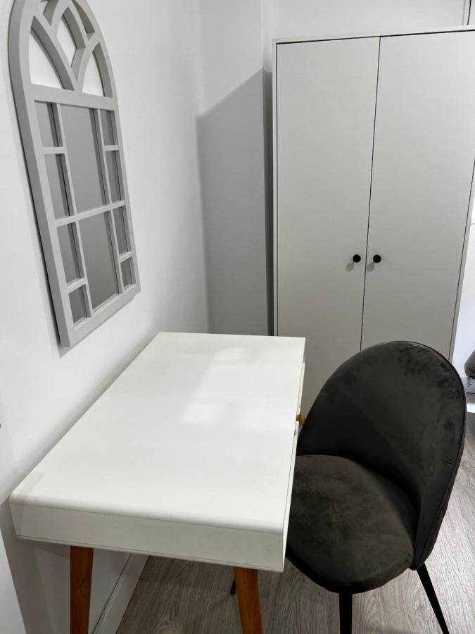 Apartamento—Centro Parking Gratis Grupos Малага Екстер'єр фото